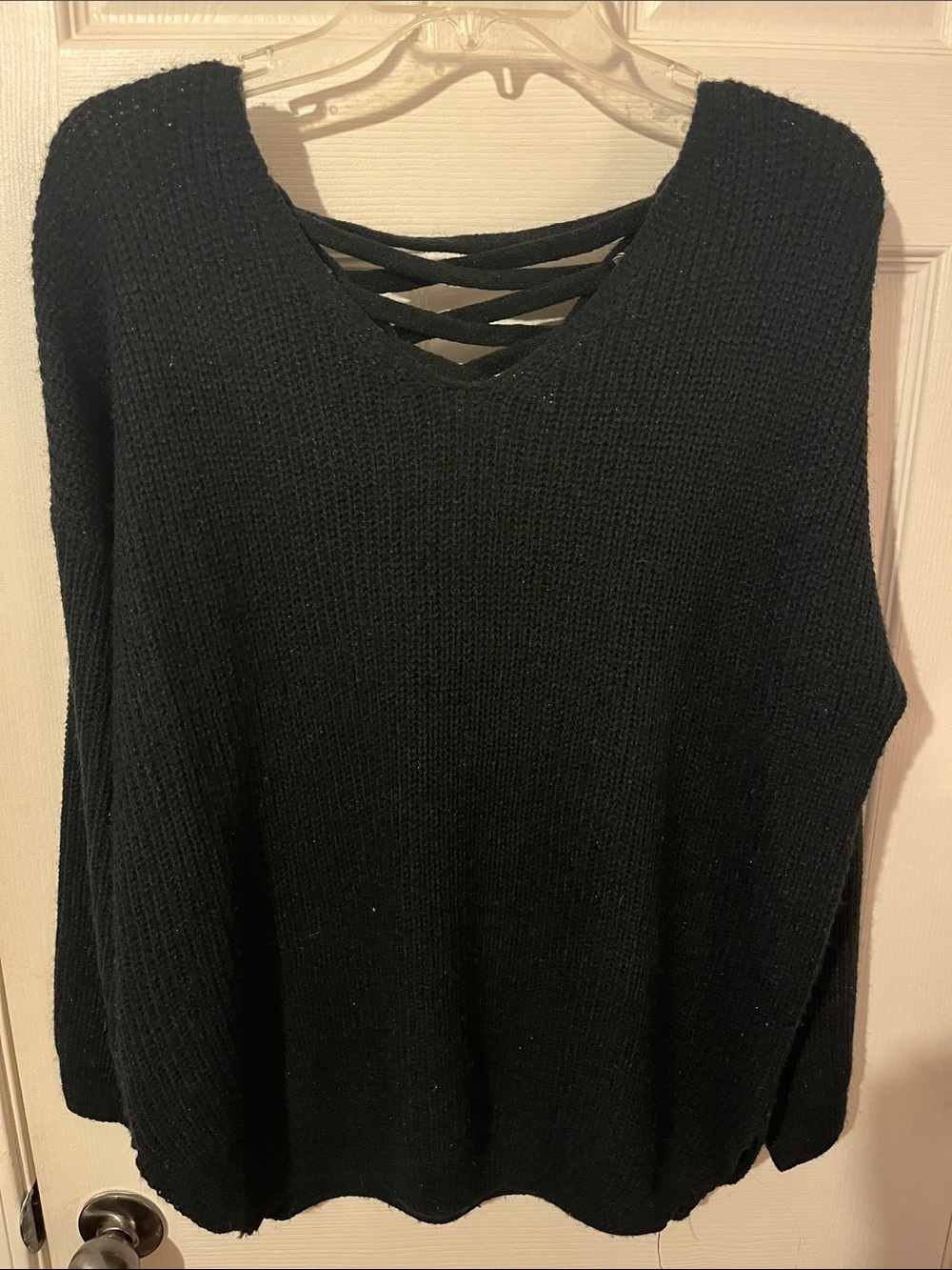 Women's Black V-Neck Sweater with Crisscross Detail-XL